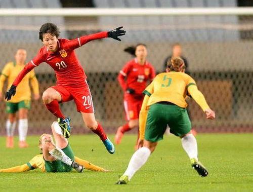 刘璇爆料女足教练视频,女足教练视频引发热议，揭秘幕后真相