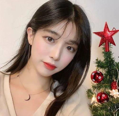 抖音网红歌曲陌沫,抖音网红歌曲，唤醒青春回忆的旋律