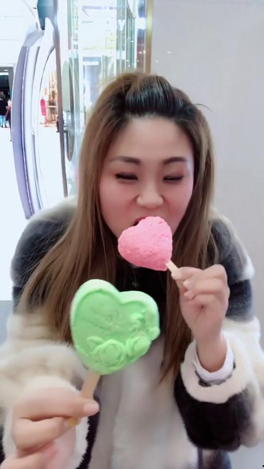 明星吃草莓雪糕吗,草莓雪糕大揭秘