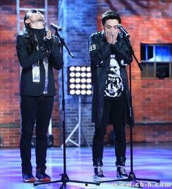 网红东北小伙跳舞唱歌,舞动青春，唱响梦想旋律